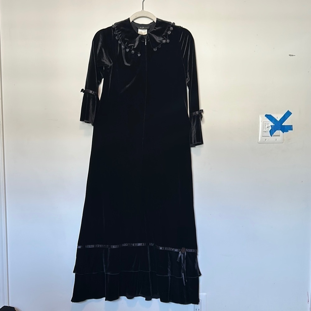 Elegant Black Velvet Dress